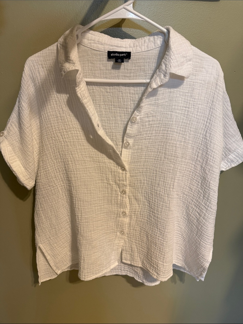 Studio Park White Button-Down Gauze Short Sleeve Shirt